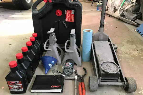 Top 10 Tools for a Home Oil Change in 2026 / The Essential Tools for a Professional Home Oil Change