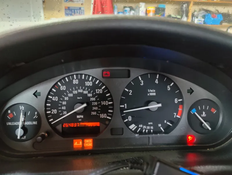 Battery Light Comes On and Off While Driving: Causes & Fix Guide 1 Battery Light Comes On and Off While Driving Causes Fix Guide 1