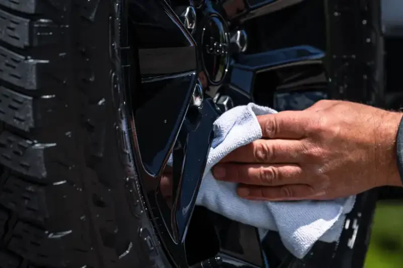 Best Wheel Cleaners 2026: Suds Lab vs. Auto Fanatic & Alloy Care Mastery