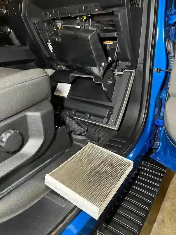 Ford F 150 Cabin and Engine Air Filters 11zon