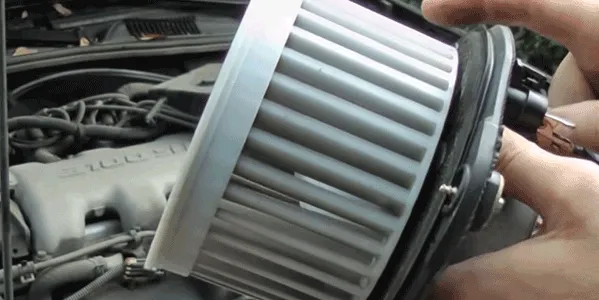 How much does it cost to replace a blower motor 11zon