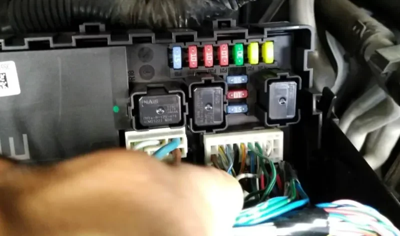 How to know if starter relay is bad