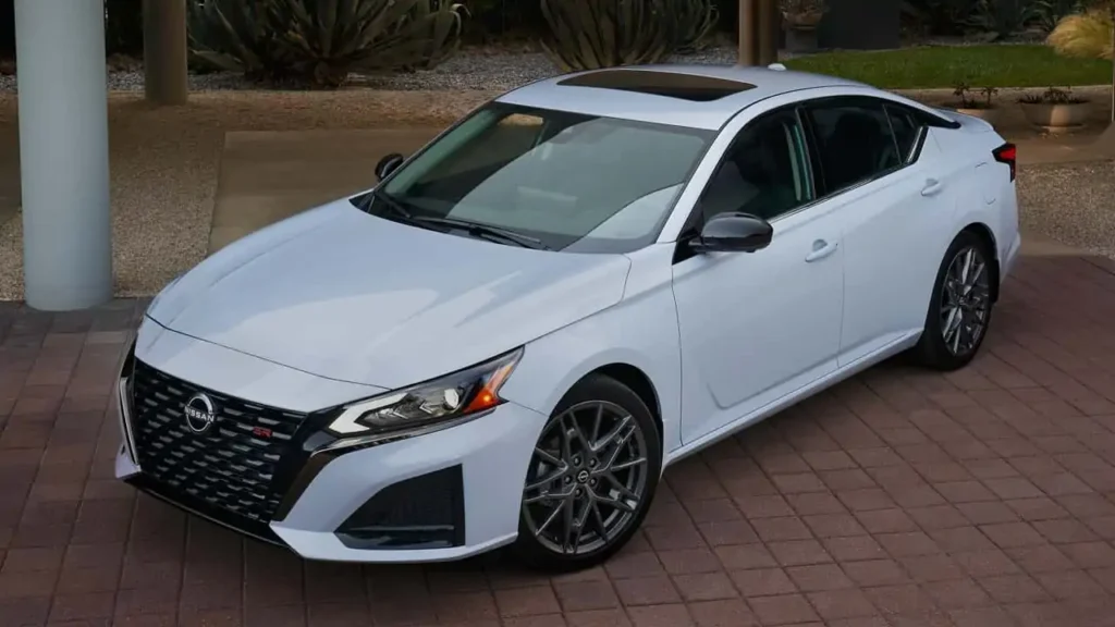 Nissan altima alternator replacement cost