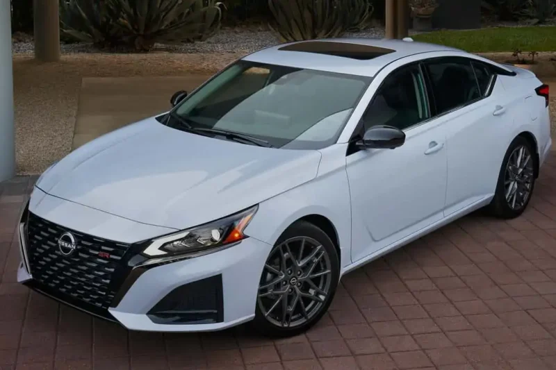 Nissan altima alternator replacement cost