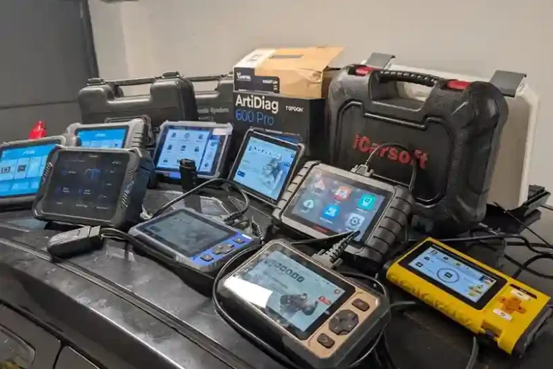 Best OBD2 Scanners 2026: BlueDriver Pro vs. Handheld Units and Top Diagnostic Apps